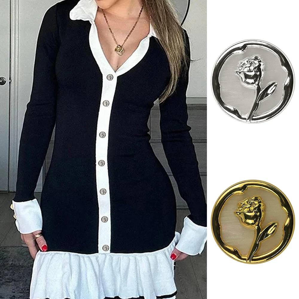 Фото Set of 5 Elegant Rose Round Metal Buttons for Decorating Wool Jackets, Knitted Jumpers, Blazers and Coats, Sewing Accessories №1