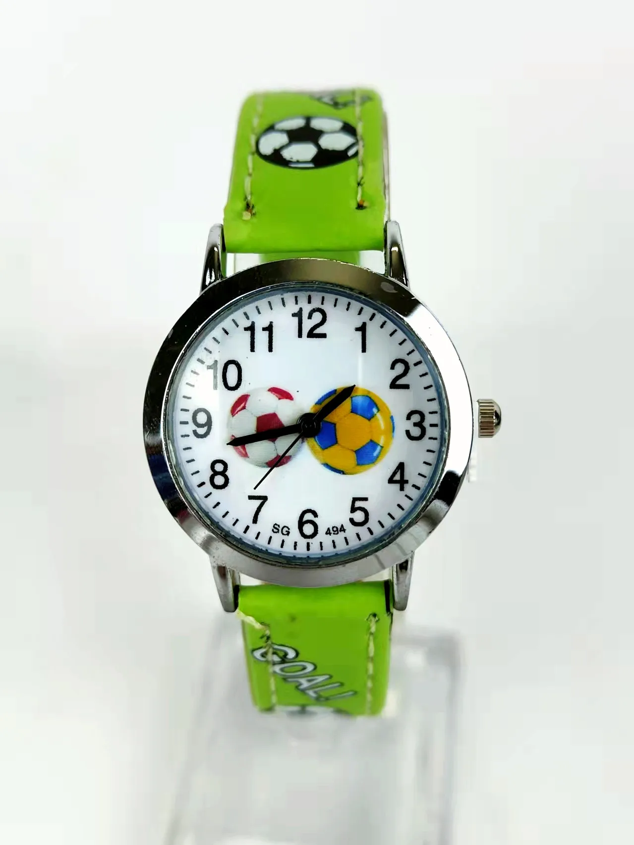 Детские часы 2021 Мультяшные с футбольным мячом для мальчиков кожаный ремешок