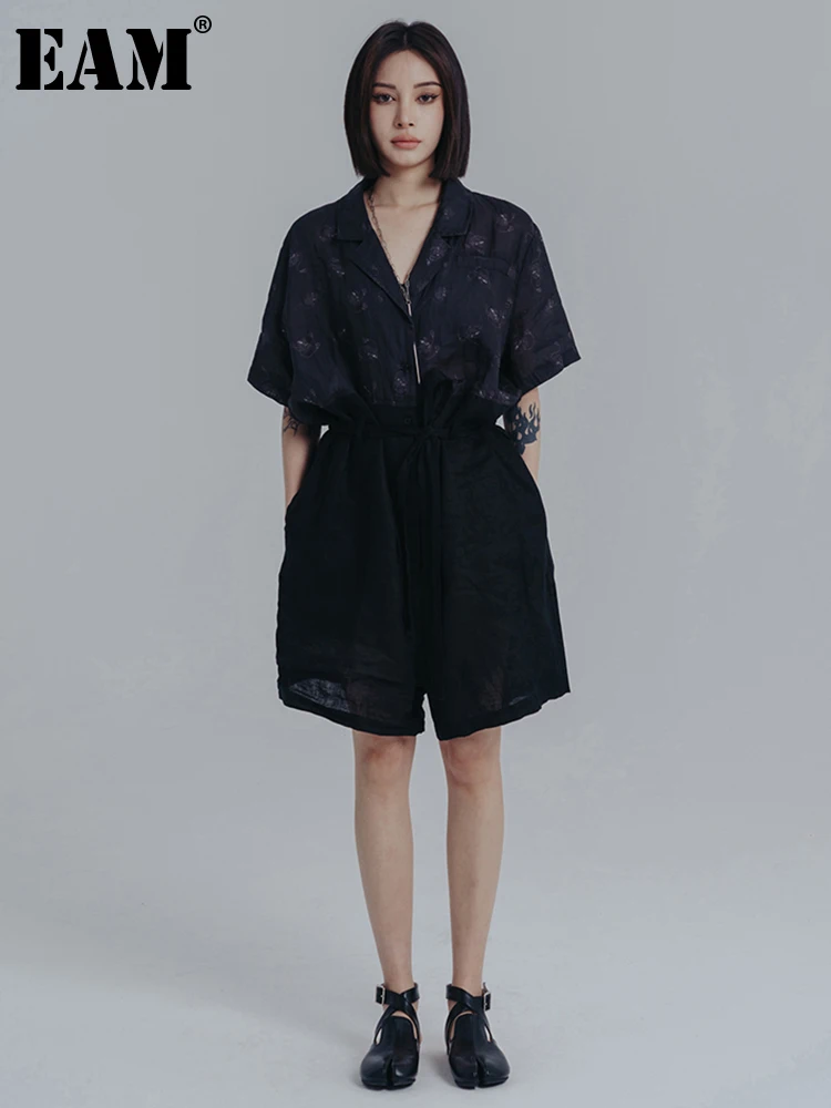 

[EAM] Loose Fit Women Black Big Size Printed Linen Rompers New High Waist Pocket Stitch Pants Fashion Spring Summer 2022 1DE8070