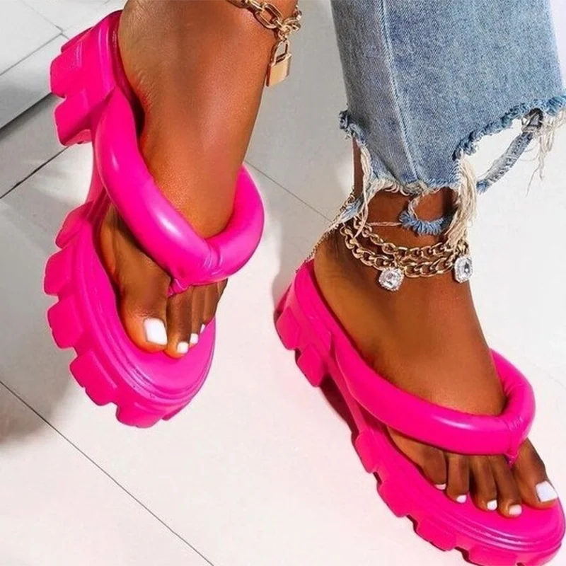 2022 New Solid Color Thick Sole Slippers Fashion Design Ladies Flip-Flops Thick Sole Summer Slippers Open Toe Ladies Slippers