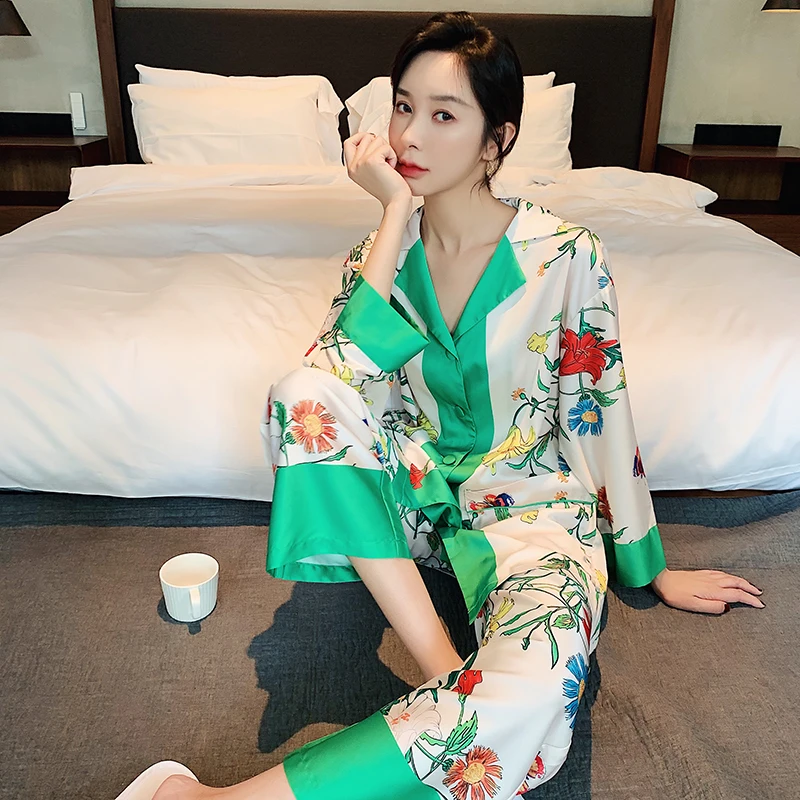 

New spring and summer pajamas female ice silk long sleeve fashion leisure wear suits printed loose thin silk quality