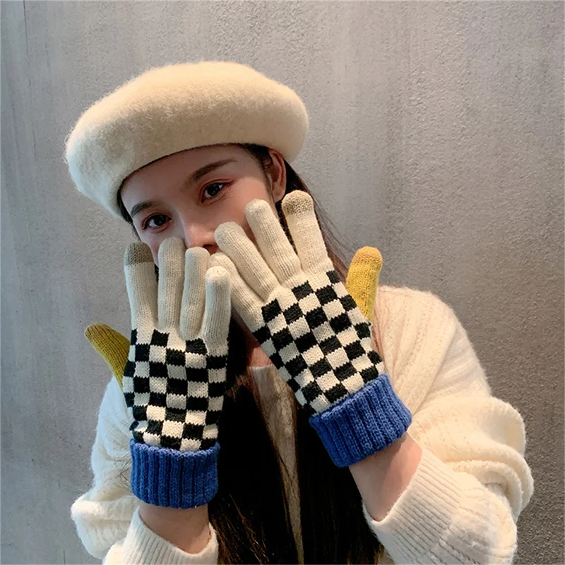 

Women Checkerboard Knitted Gloves Winter Thicken Warm Gloves Touch Screen Glove Fashion Elastic Cycling Gloves