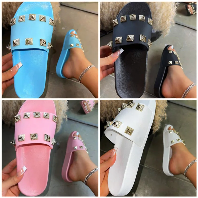 

Women's Sandals 2023 New Summer Casual Flat Rivet Slippers for Women All-match Non-slip Soft Sole Slides Beach Sandals Women