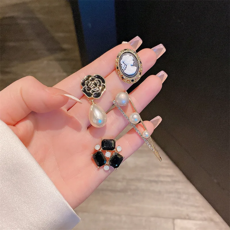 

Suit retro small fragrant atmosphere quality set diamond pearl coat accessories