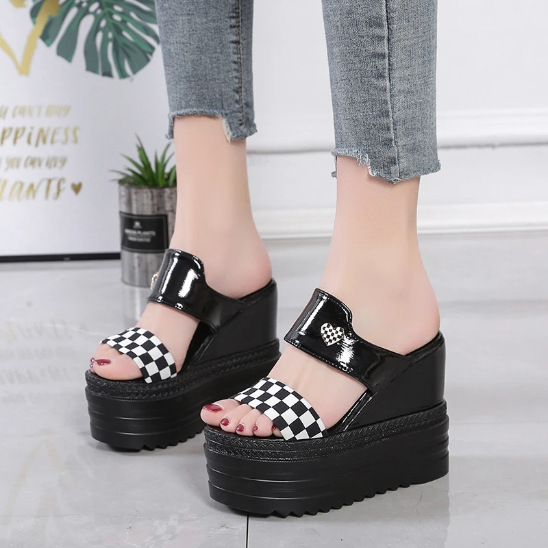 

2022 Summer Women Shoes Fashion Pvc Clear Wedge SandaFemale High Heel 12cm Sandlias Chaussure Sexy Ladies Platform Slippers