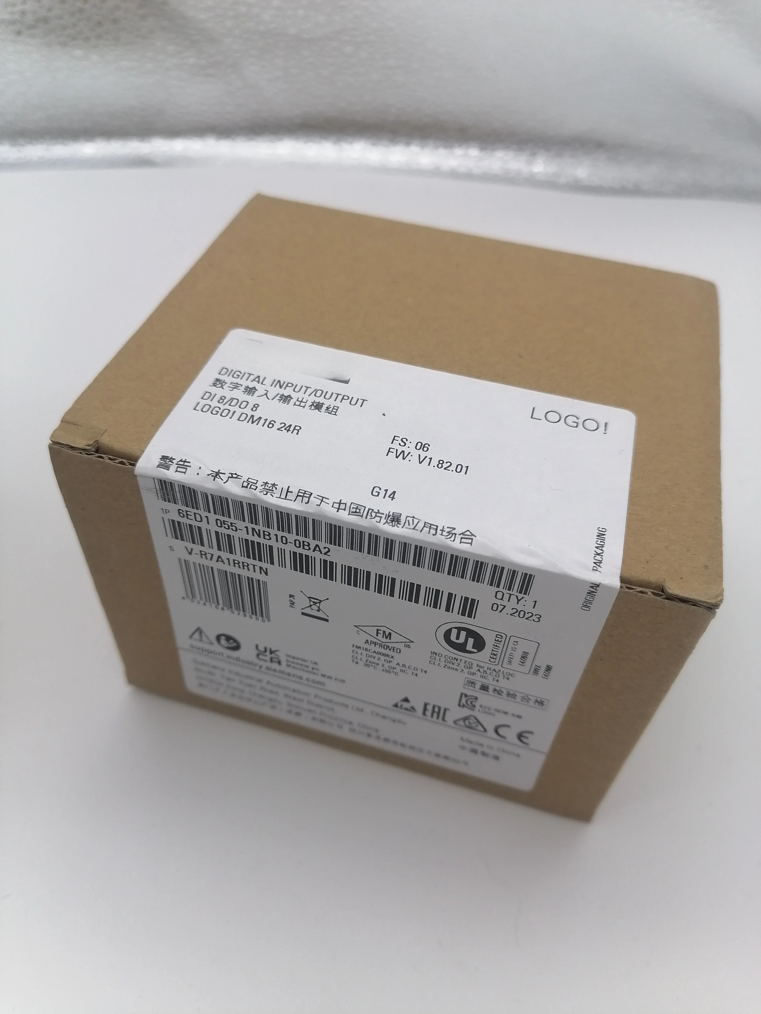 6ED1055-1NB10-0BA2 I/O Модуль 8 цифровое реле 24V логический модуль