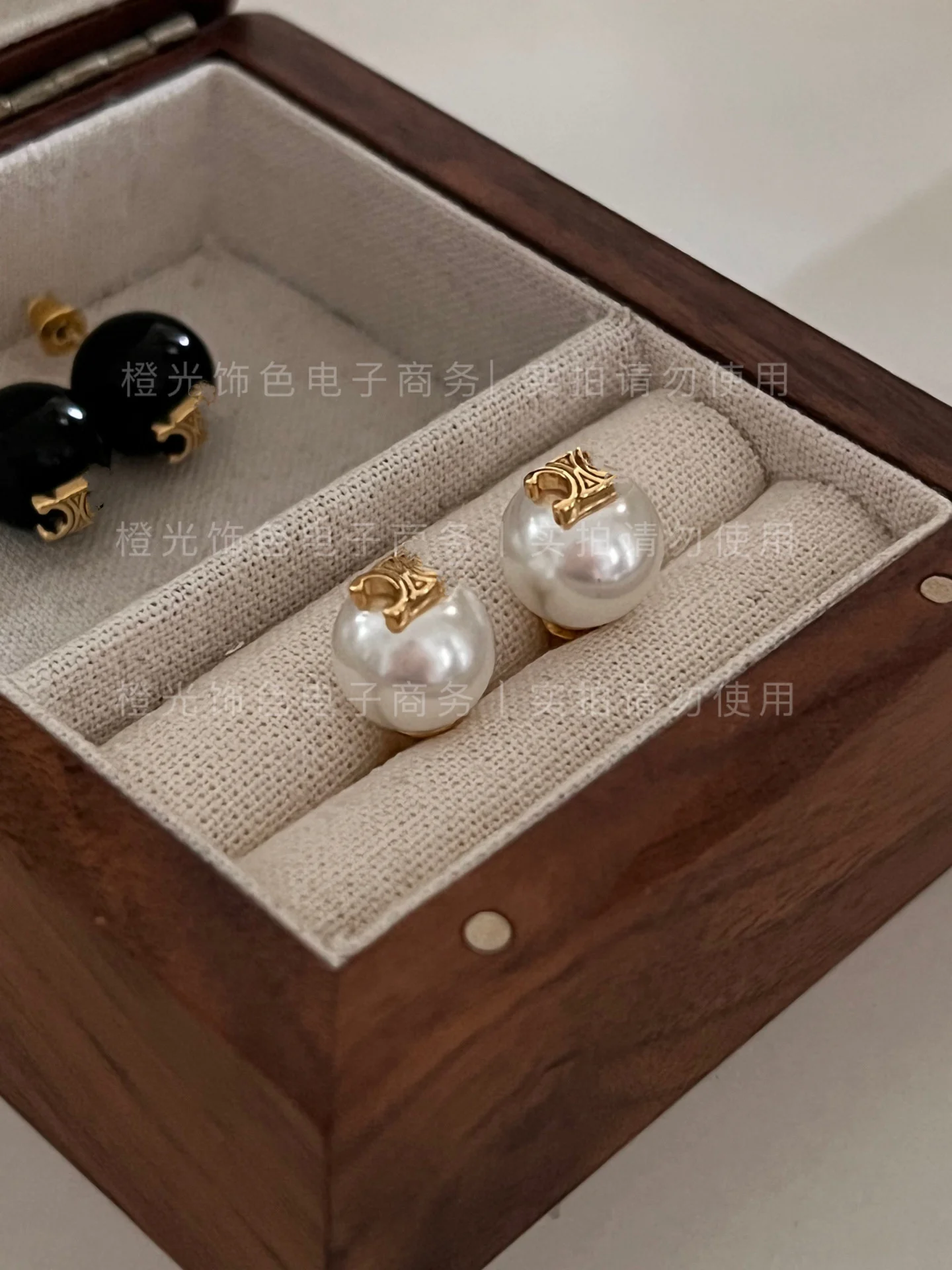 

Темпераментные, модные, минималистичный дизайн бусин, стеклянные бусины с текстурой и стилем, серьги, которые легко сочетаются с 92 булавками