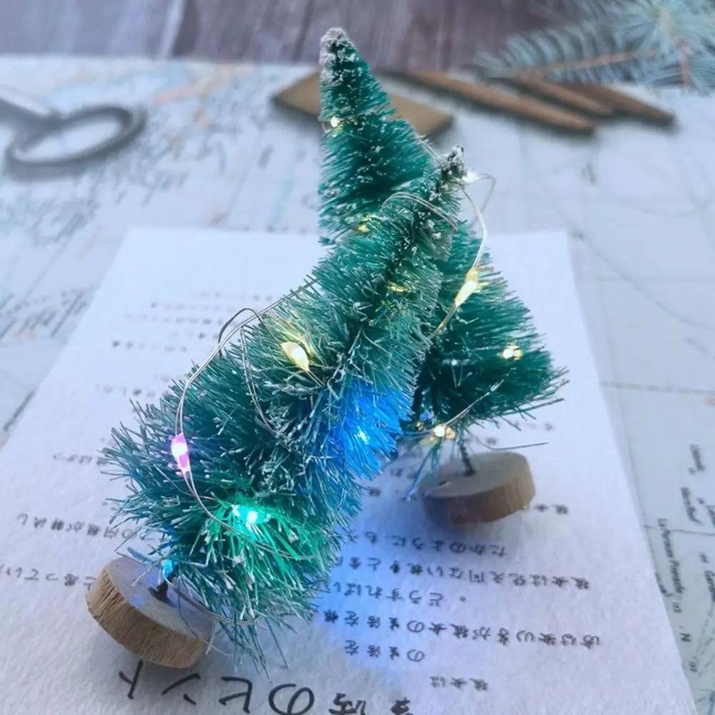 

Delicate Miniature Glowing Christmas Tree Dollhouse Decor Mini Christmas Tree Stable Structure Adorable