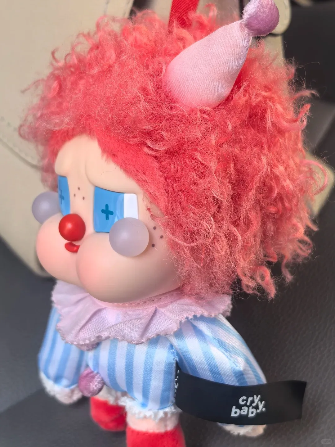 Фото POP MART CRYBABY Серия «Почему так серьезно?» — Милая и интересная коллекционная игрушка-сюрприз, подарок на день рождения, в наличии №5
