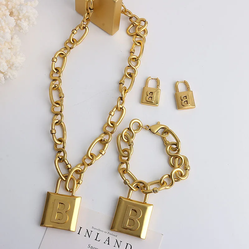 

New Fashion Punk Heavy Metal Letter B Lock Earrings Vintage Chunky Simple Dangle Earrings for Women Party Jewelry