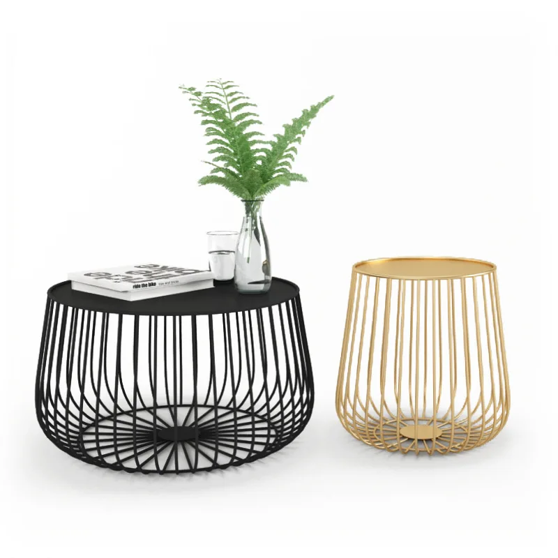 

Студийный столик из кованого железа с открытой полкой