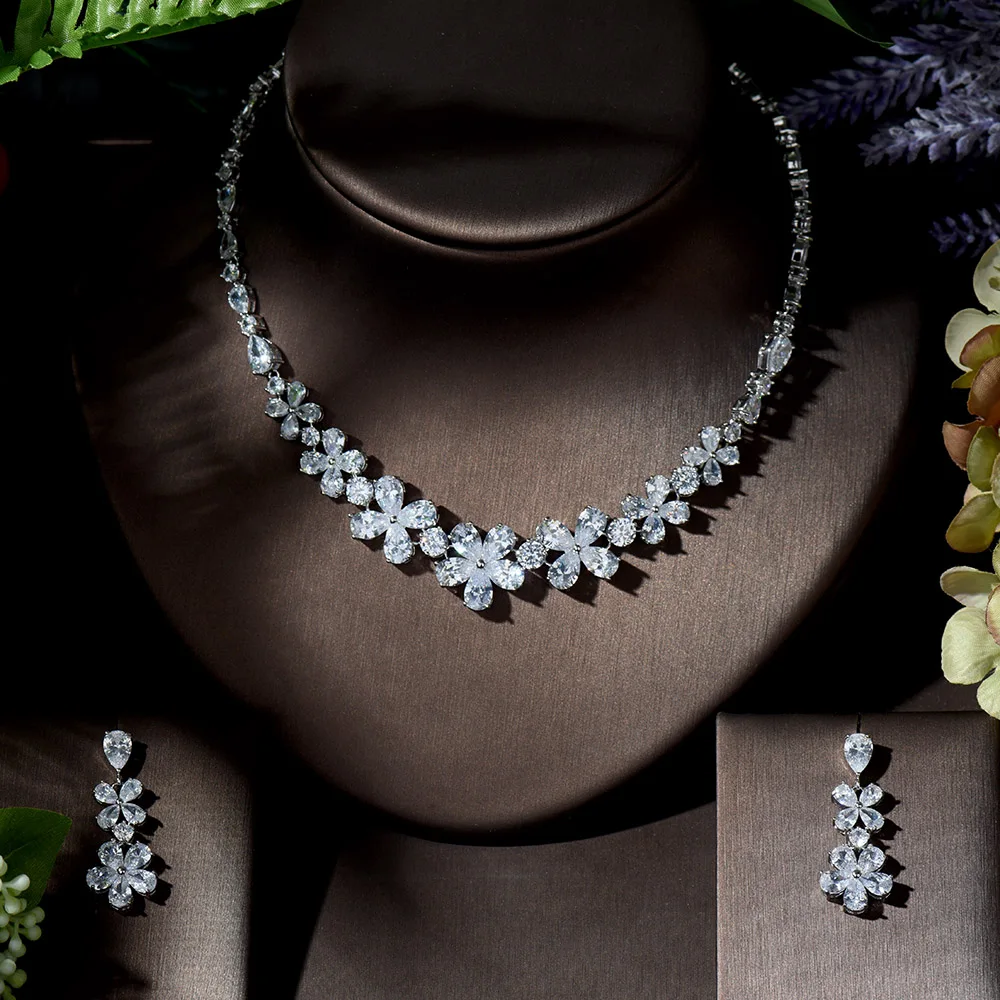 

Fashion New Arrival AAA Cubic Zircon Elegant Jewerly Sets With Vivid Flower White Color Necklaces Earring collares de modaN-1394
