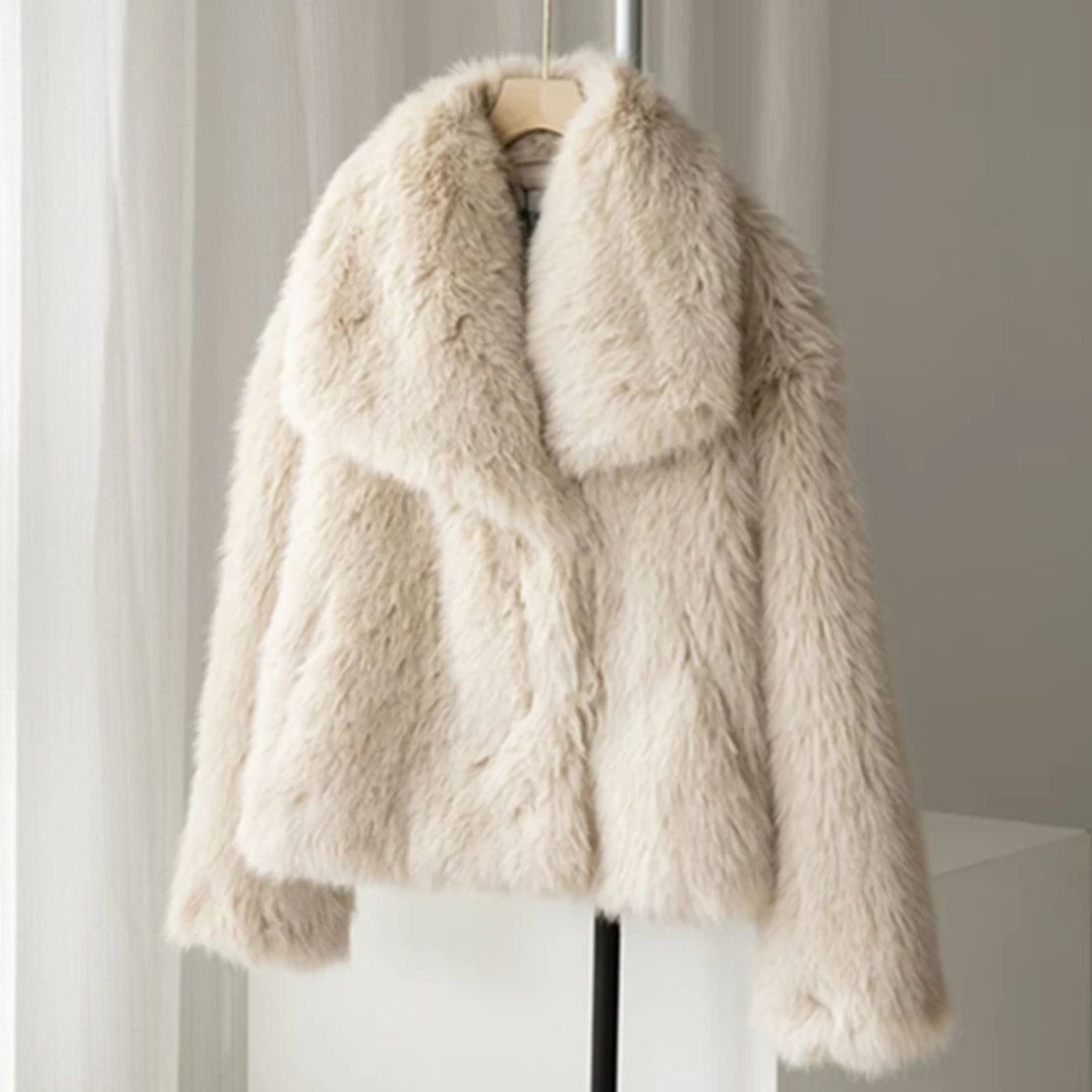 

Maxdutti Fashion Warm Winter Jacket Coat Vintage Faux Fur Coat Women
