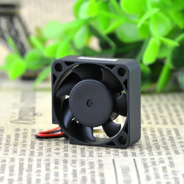 

ORIGINAL YUANSHAN FD0530105B-2N 3CM / 3CM 3010 5V 0.40W DOUBLE BALL TWO WIRE FAN