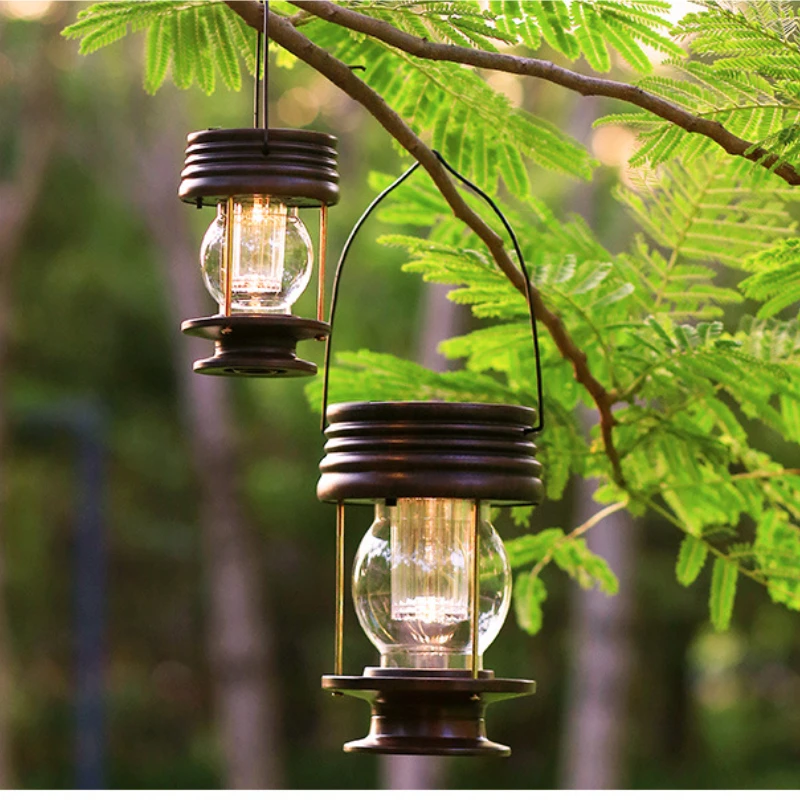Solar LED Lantern Outdoor Garden Hanging Lamp Waterproof Garden Yard Pathway Patio Decorative Lamp Retro Solar LED Lantern