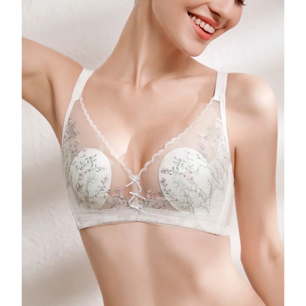 

[saint Bauda]new French Embroidery Lace Crystal Cup Underwear Thin Style Small Rimless Large Bra