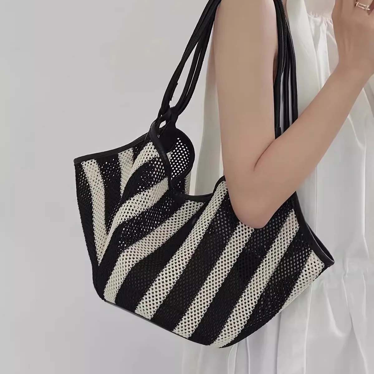 Пляжные женские плетеные сумочки богемные ажурные сумки через плечо для женщин