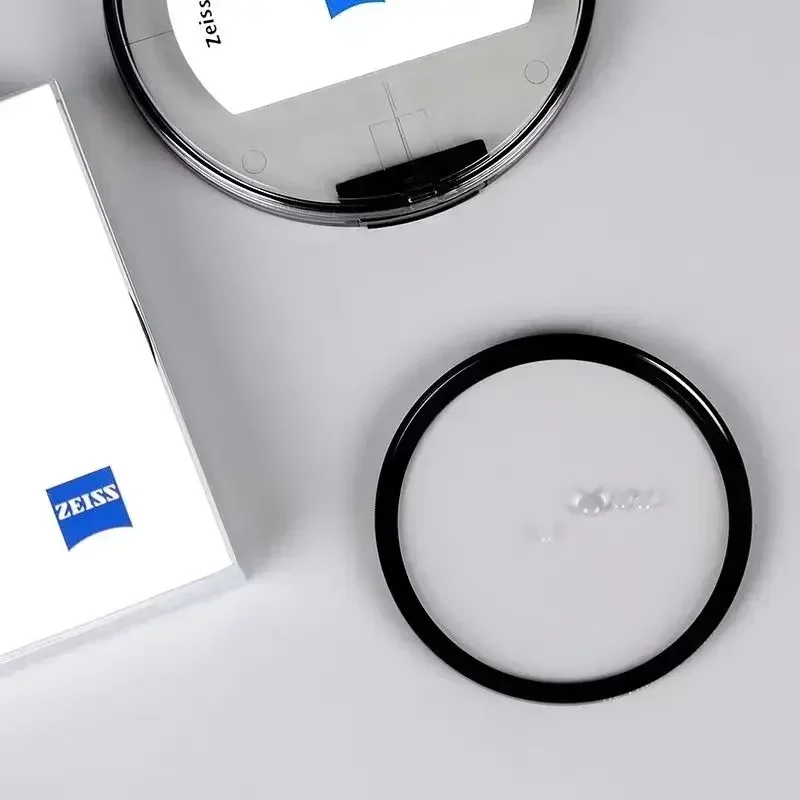 Carl Zeiss T * УФ-фильтр с многослойным покрытием 40.5_43_46_49_52_55_58_62_67_72_77_82_86_95 мм