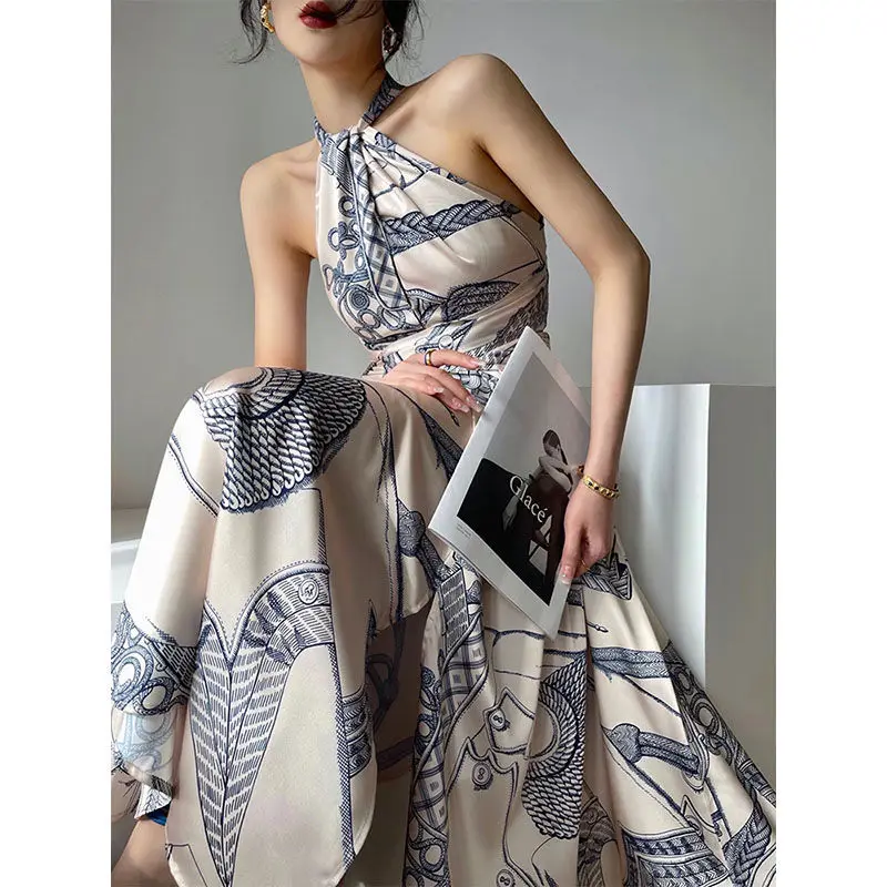 

2022 Summer Halter Dress Elegant Temperament High-end French Art Print Zipper Leak Back Sexy Midi Beach Dress Women