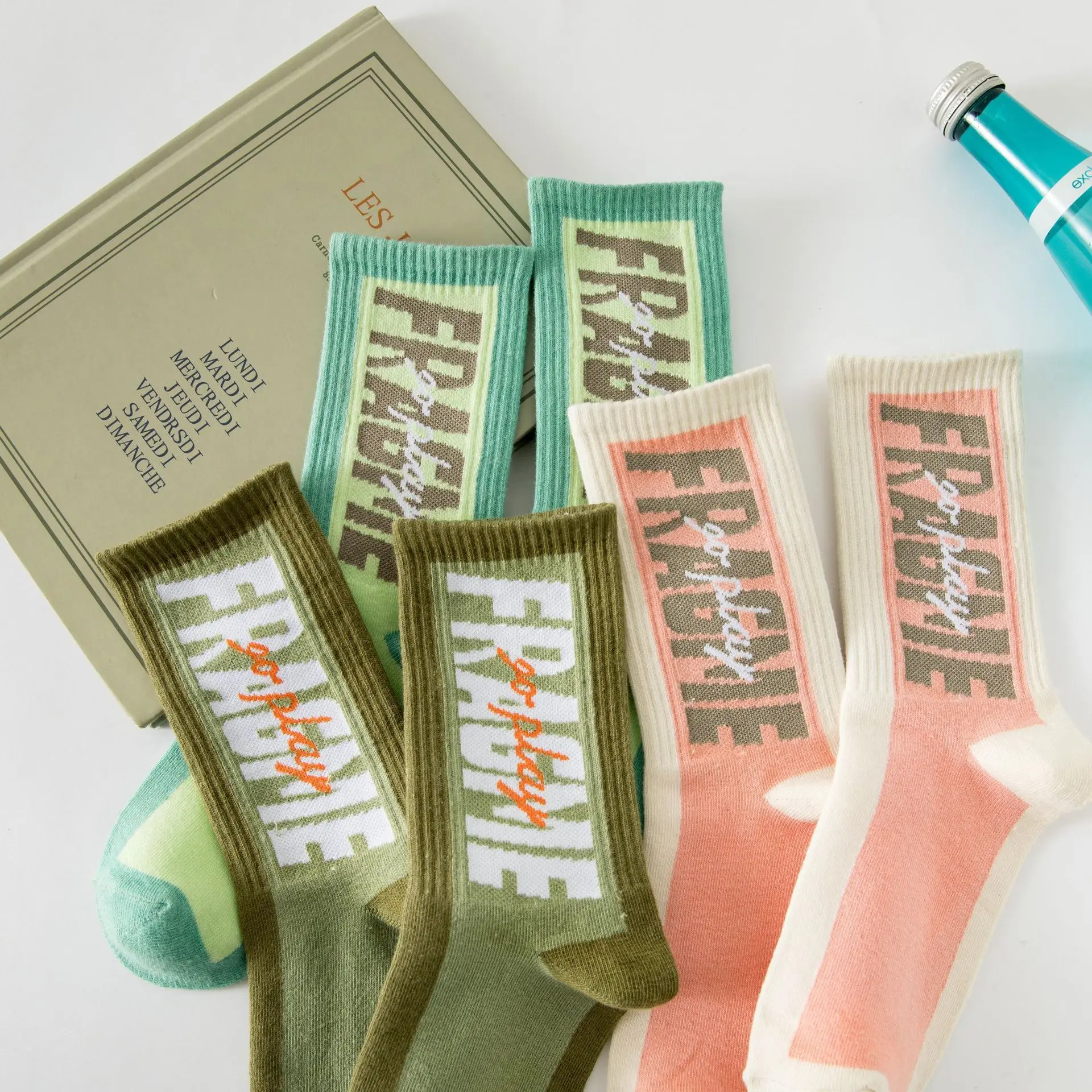 Green Socks Cotton Japanese Mid-Tube Socks for Women Trendy Autumn Winter Sports Socks Letter Striped Harajuku Socks Calcetines