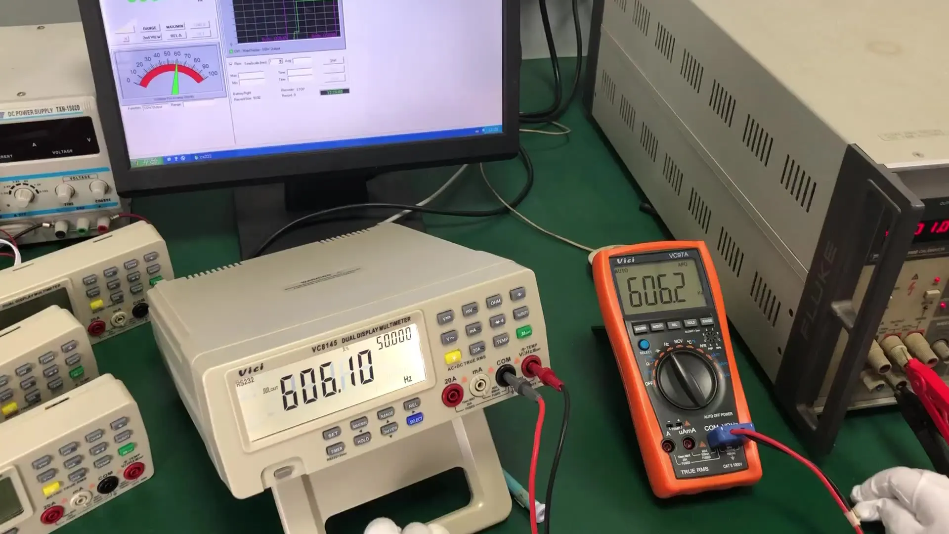 

VC8145 Bench Type Universal Voltmeter Digital Multimeter