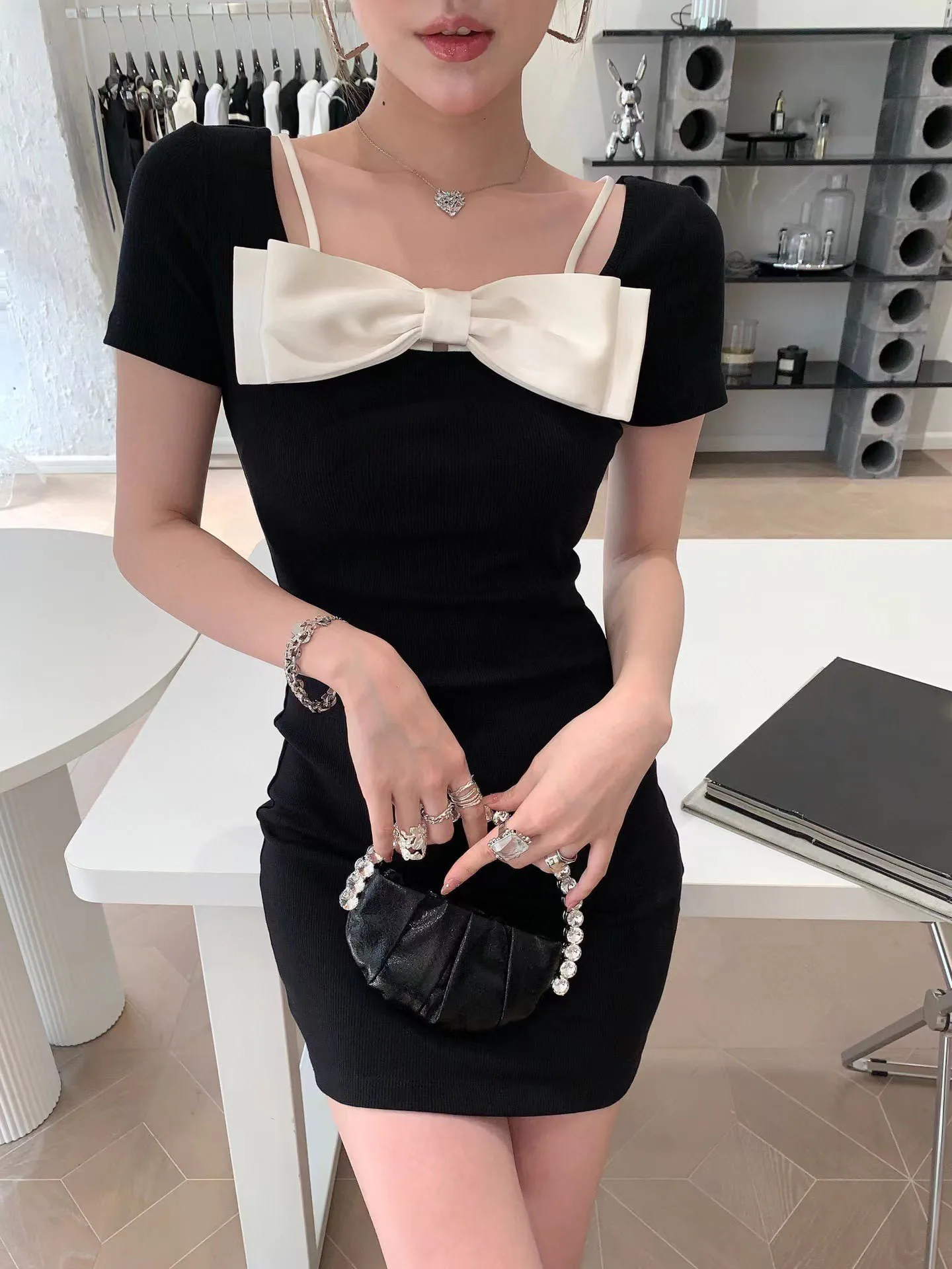 

Fashion stitching bow knit dress 2022 summer new slim short sleeved skirt