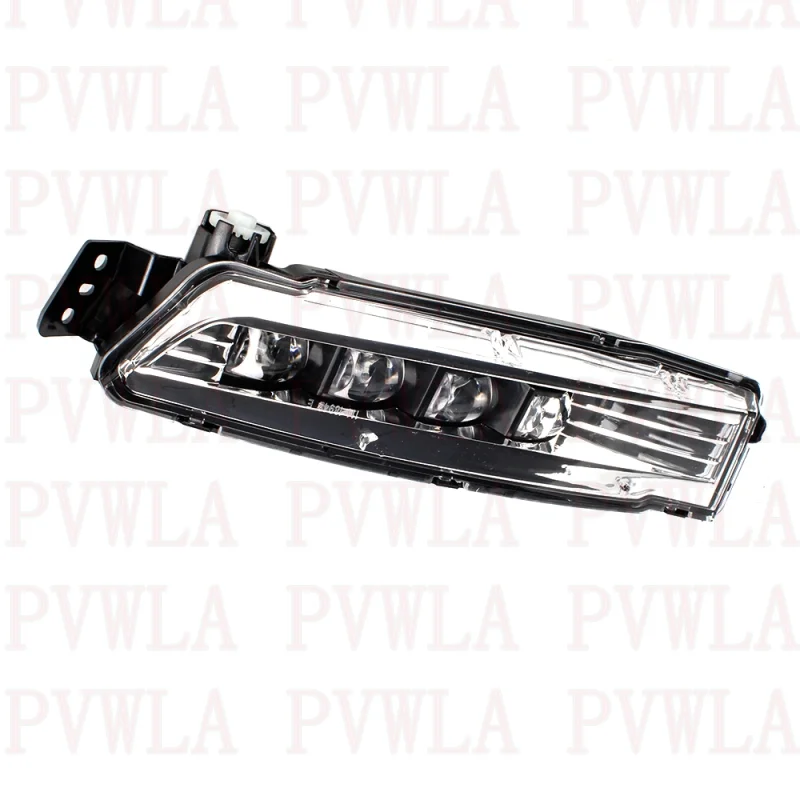 Передний бампер с левой стороны дневные ходовые огни противотуманные фары