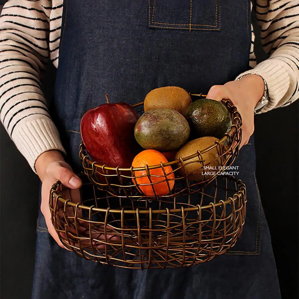

Rustic Fruit Bowl Table Centerpiece Round Shape Exquisite Hand Made Iron Wire Fruit Storage Basket for Home