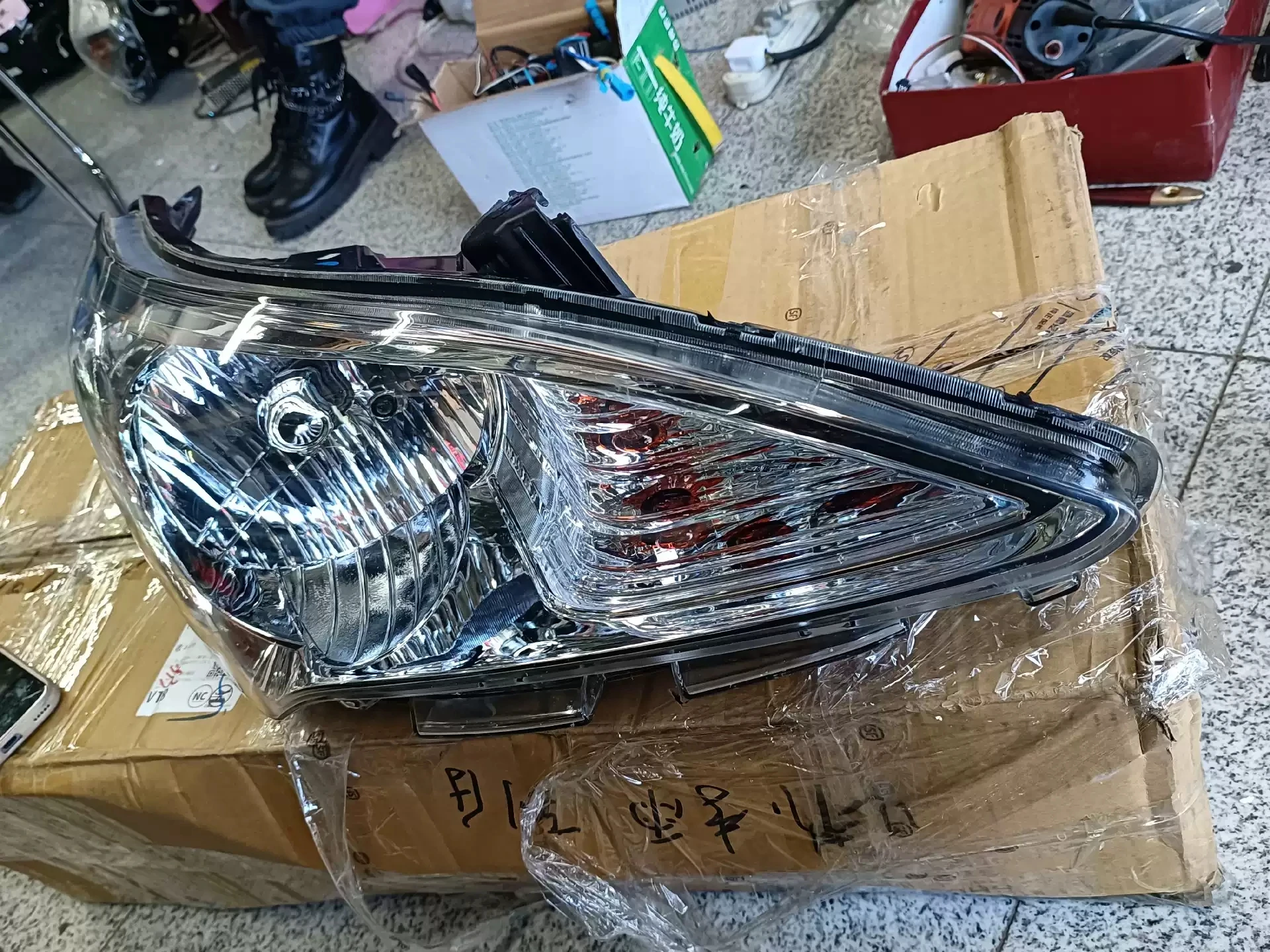 Головка головного света автомобиля в сборе для Hyundai verna 2010-14 светодиодные дневные