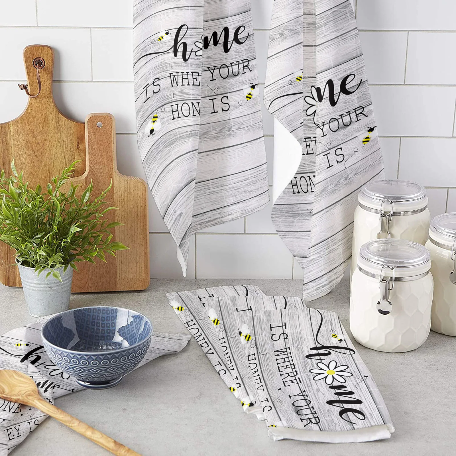 

Кухонное полотенце с деревянной текстурой, с принтом пчелы