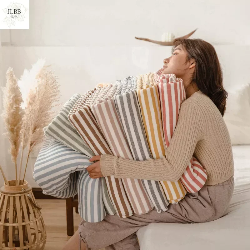 

Простое Полосатое 100% искусственное мягкое приятное для кожи одиночное двойное одеяло для лета моющееся одеяло для кондиционера