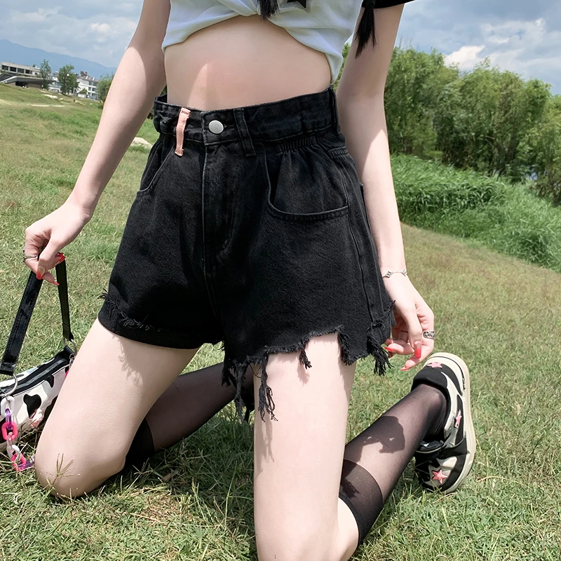 Рисунок 3 - Свободные облегающие джинсы в реальном