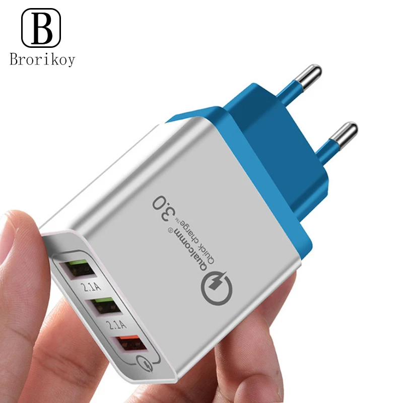 

Сетевое зарядное устройство с 3 USB-портами и поддержкой быстрой зарядки