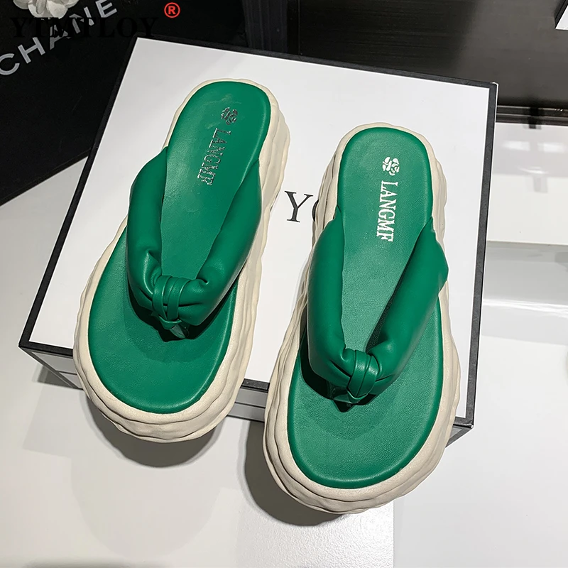 

Сланцы женские на низкой платформе, мягкие Роскошные туфли из искусственной кожи, роскошные римские тапки, лаконичные, повседневная обувь, ...