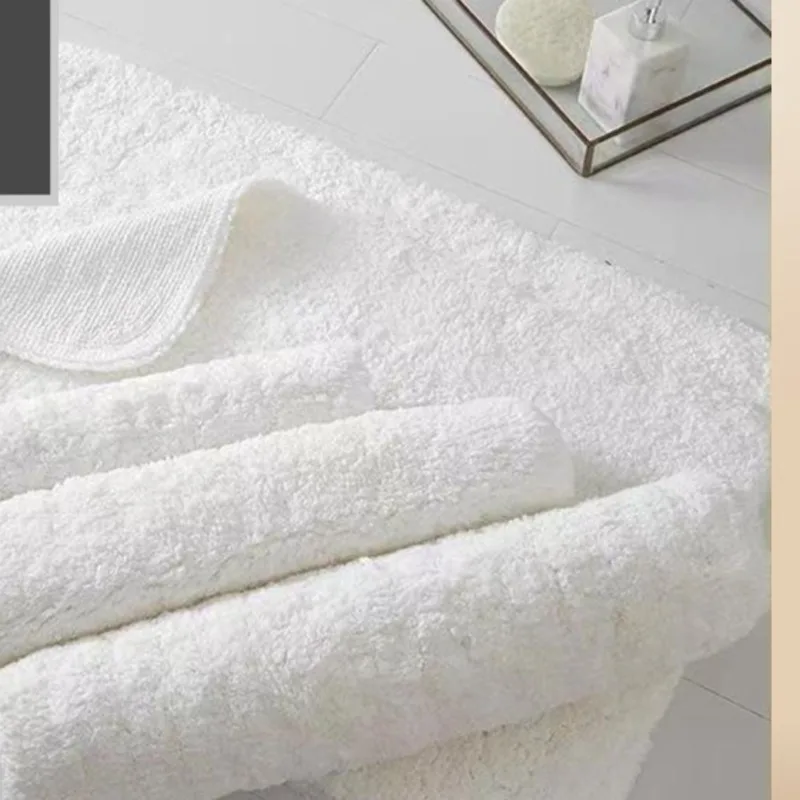 

Star rated hotels, homestays, bathrooms, bathtubs, white cotton floor towels, instant absorbent long hair floor mats