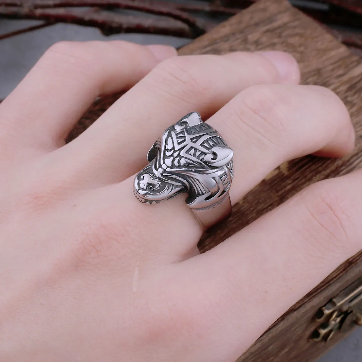 

316L Viking Wolf Head Ring Men Fashion Charm Vintage Punk Hip Hop Biker Ring Creative Scandinavian Animal Jewelry Party Gift