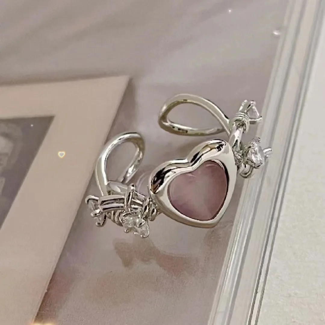 

Heart of Love Cat's Eye Ring
