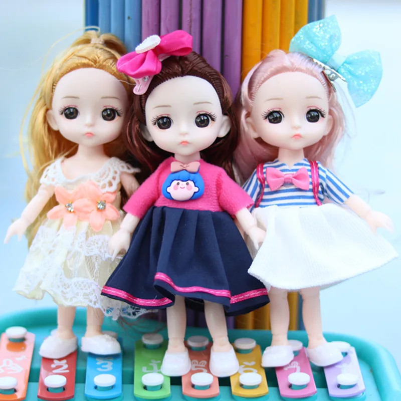 

16cm Princess Doll 13 Joints Movable 8 Points Girl Play House Dress Up Doll 3D Eyes Send Shoes Best Gift Choice for Children