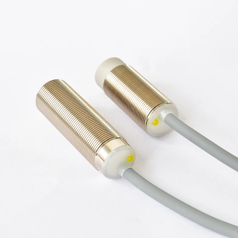 FSY1808-NA M18 Крепеж для гайки 8 мм Круглый оптический принцип Водонепроницаемый