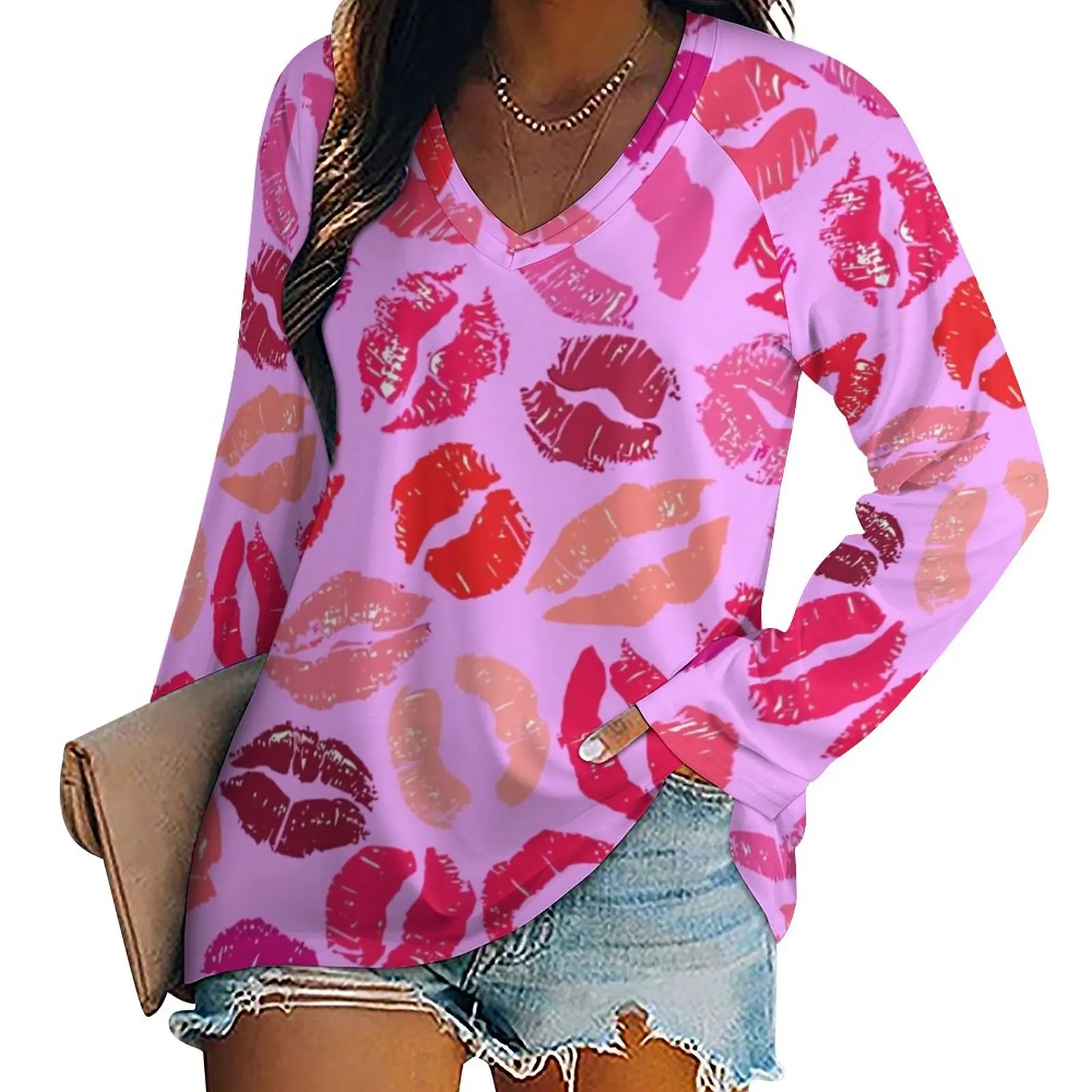 

A Burst Of Lips T Shirt Lipstick Kisses Funny Long Sleeve T-Shirts Ladies V Neck Street Fashion Tee Shirt Oversized Graphic Tops