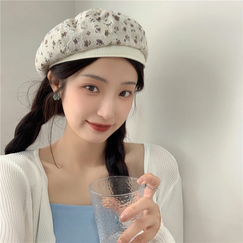 

Lace Flower Embroidery Berets Hat Summer Breathable Sweet and Elegant Retro Fashion Japanese Painter Caps 2022 New Women's Hats
