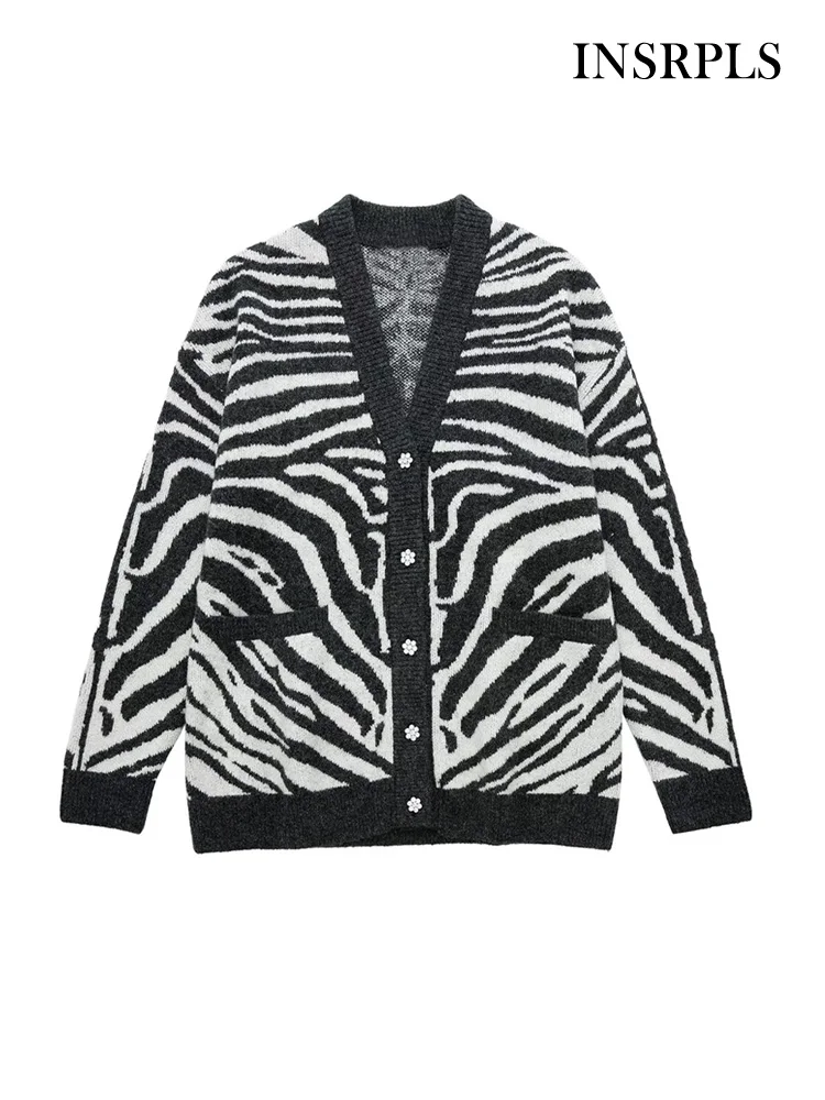 

INSRPLS Women Fashion Oversized Animal Jacquard Knit Cardigan Sweater Vintage Long Sleeve Pockets Female Outerwear Chic Tops
