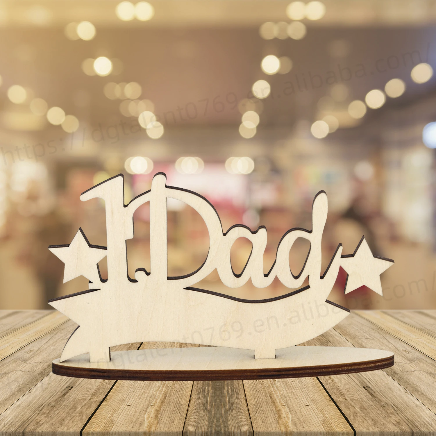 Украшение для стола Tailai с отсоединяемым основанием и флажеными звездами