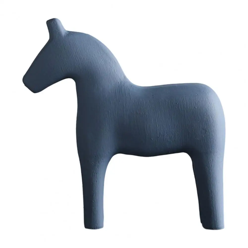 

Minimalist Burr-free Micro Landscape Ornament Birthday Gifts Horse Figurine Wooden Horse Ornament Home Decoration
