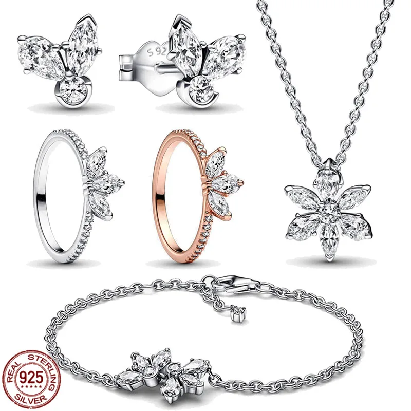 

Комплект из колье, браслета, сережек и кольца, из серебра 925 пробы