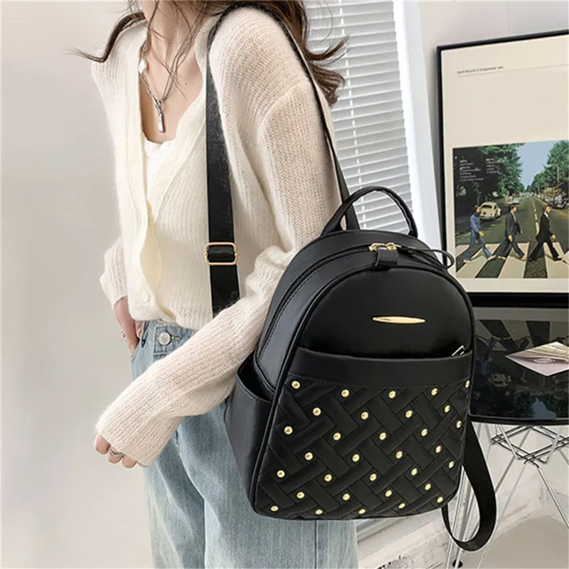 

Школьный рюкзак для подростков, повседневные женские Сумки из искусственной кожи с заклепками, регулируемая женская сумка на плечо