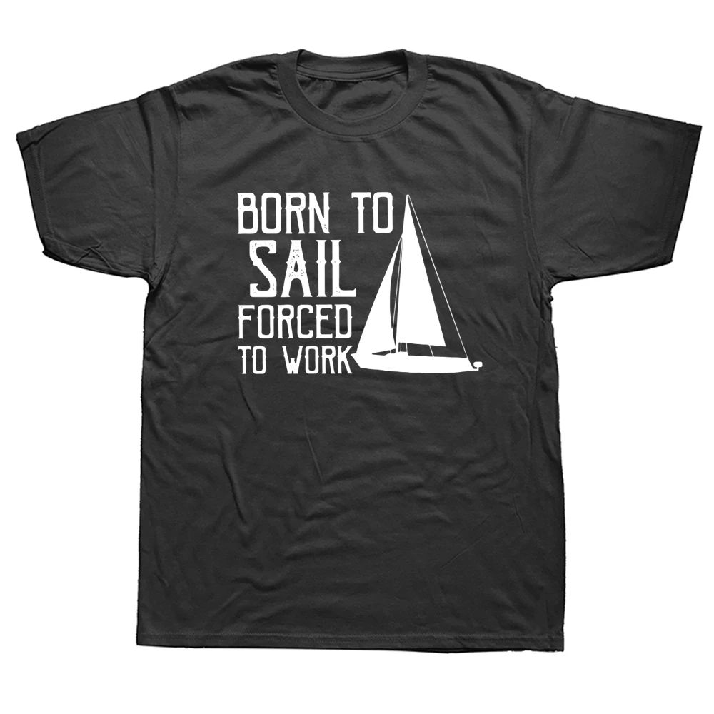 

Футболка смешная с надписью «Born To Sail»
