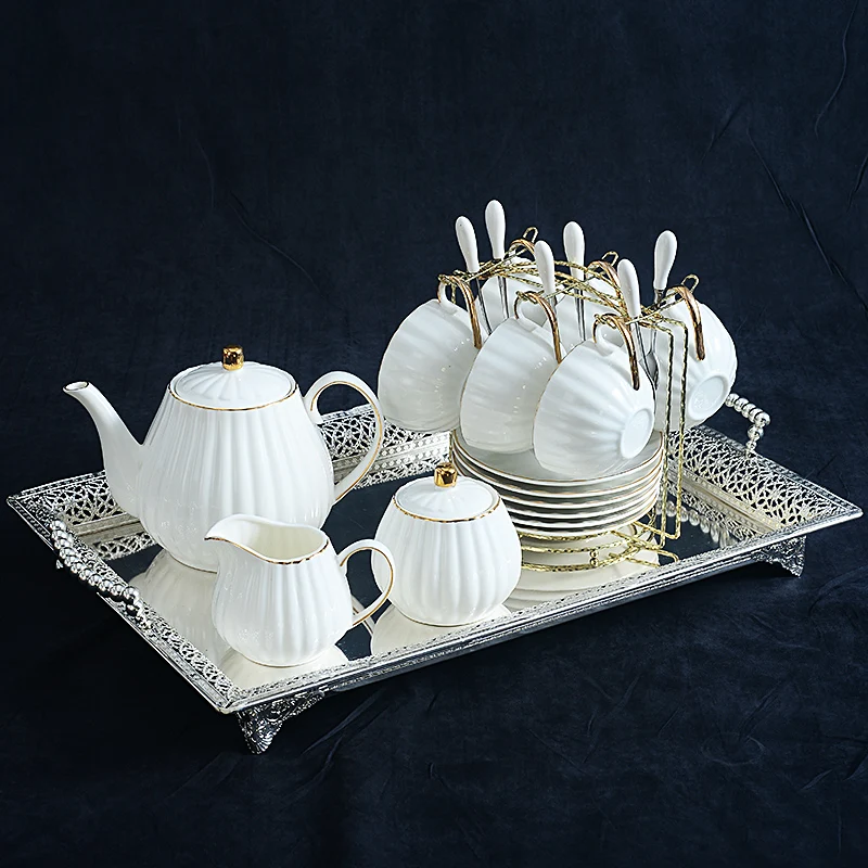 

Ceramic Coffee Cup Set Milk Mug Porcelain Breakfast 6 Persons Bone China Tea Set Pair Espresso Cups Teapot Tazas Tasse Drinkware
