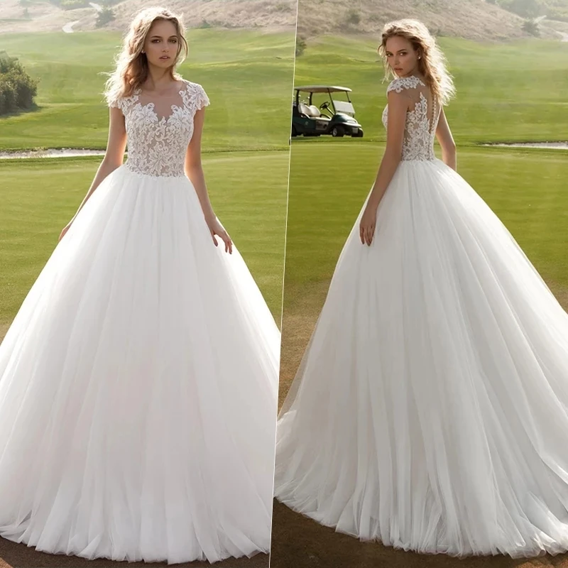 Купи Elegant 2022 A-Line O-Neck Wedding Dress Sexy Short Sleeve Lace Appliques Bridal Gown Illusion Backless Button Train за 4,861 рублей в магазине AliExpress