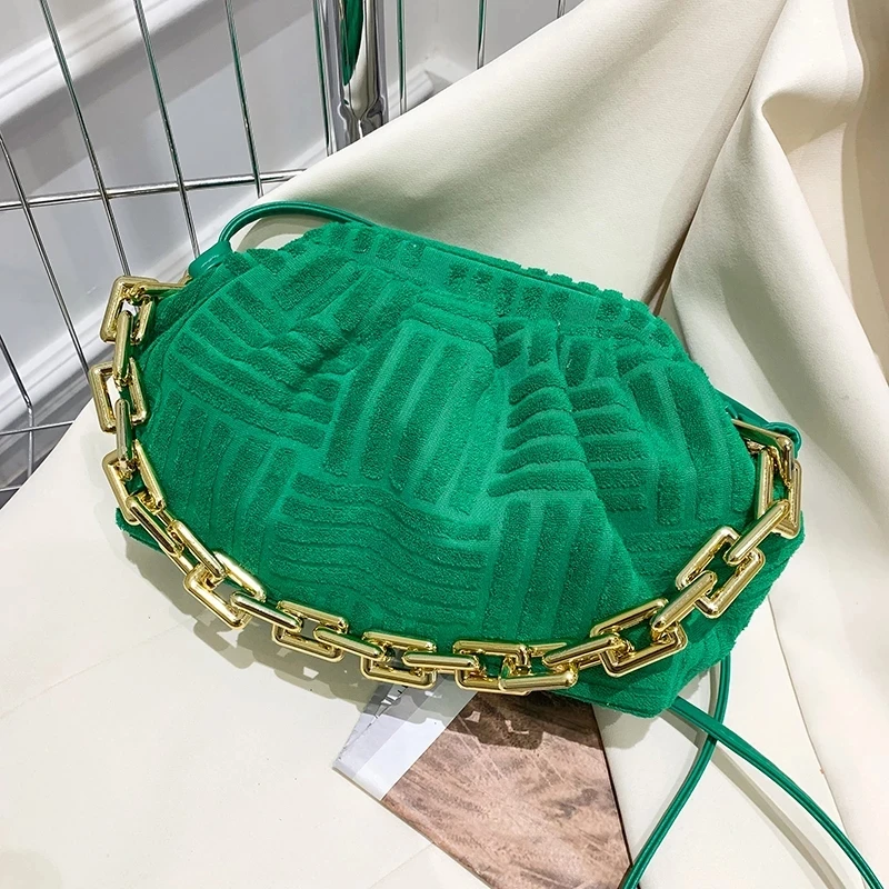 

Брендовые сумки на плечо для женщин, новинка 2022, сумка через плечо из мягкой ткани, летние сумки и кошельки, женский клатч на цепочке для вече...